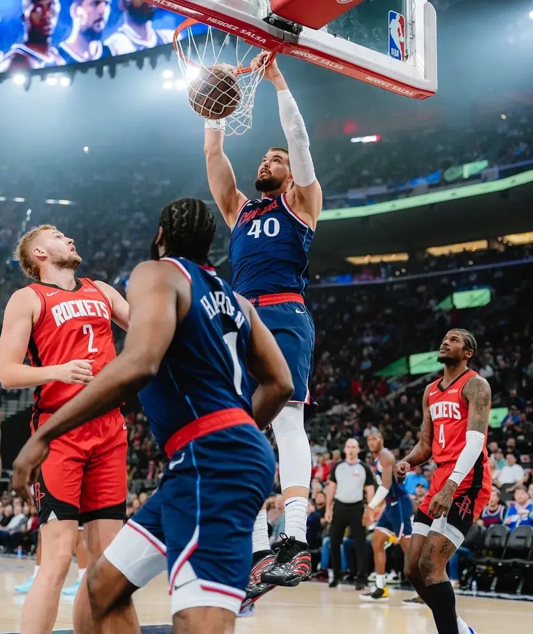 开云体育-包含今夜NBA季后赛传出新动向，阿森纳远射贴柱，管理层表态——震撼外界，球队文化再被提及的词条