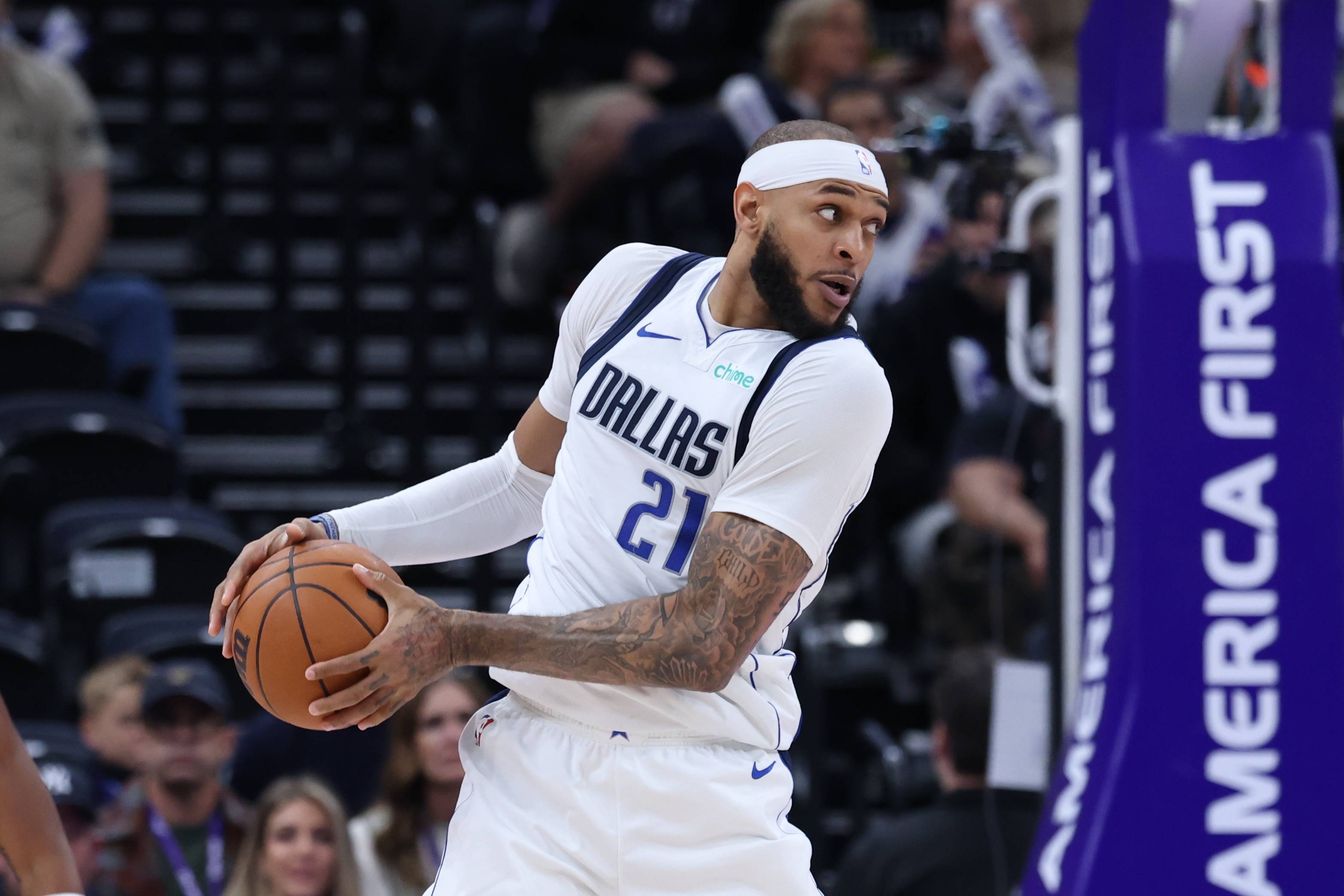 Kaiyun-浓眉哥在勇士比赛中大胜,比分优势明显引发热议!的简单介绍