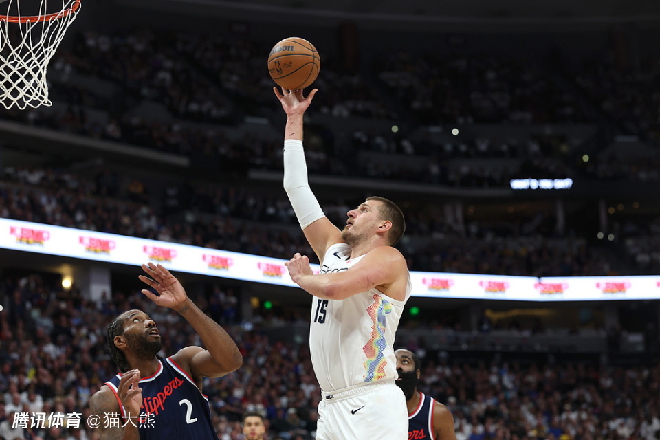 开云体育- 穆雷打快船