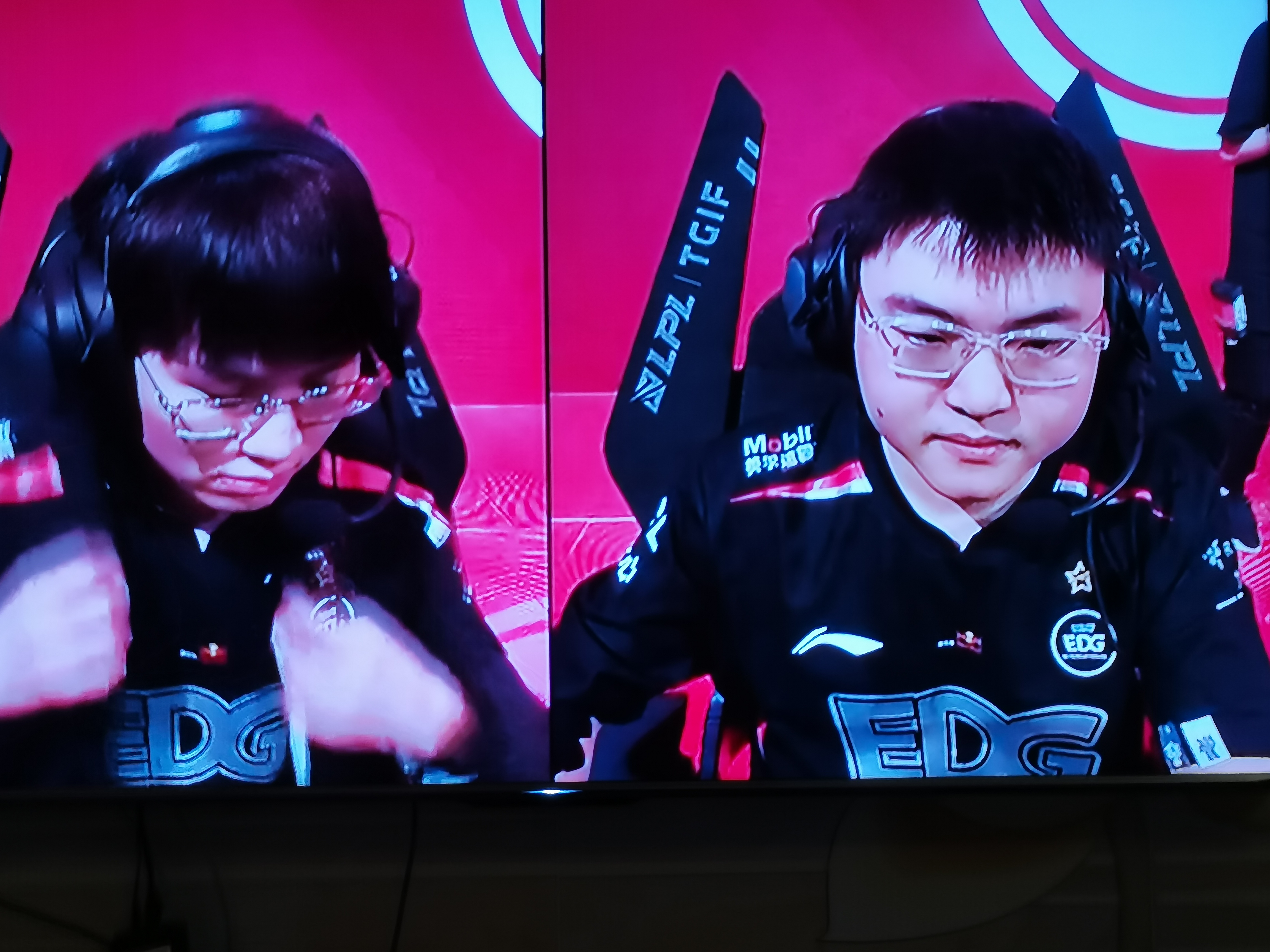 Kaiyun-包含Rookie巅峰对决，Doinb与90激战IG分钟，比分优势明显胜负难料！的词条