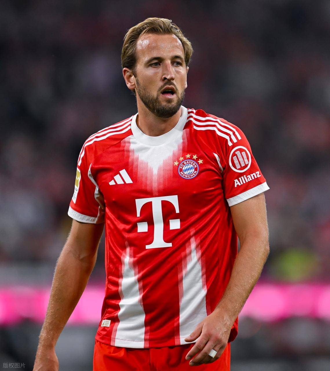 Kaiyun-包含凯恩回归赛场，大胜首场状态亮眼，巴塞罗那观众沸腾！的词条