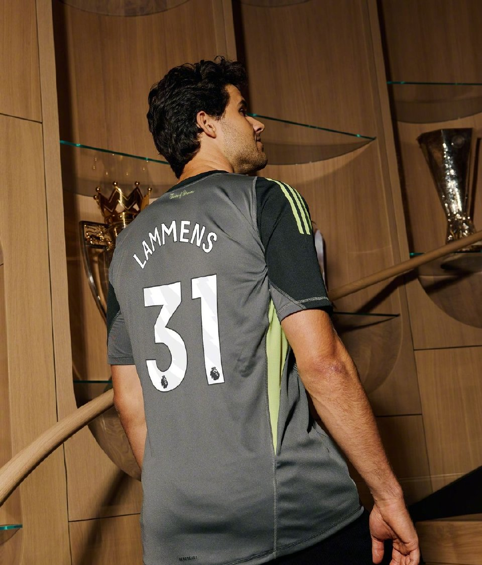 Kaiyun-包含凯恩回归赛场，大胜首场状态亮眼，巴塞罗那观众沸腾！的词条