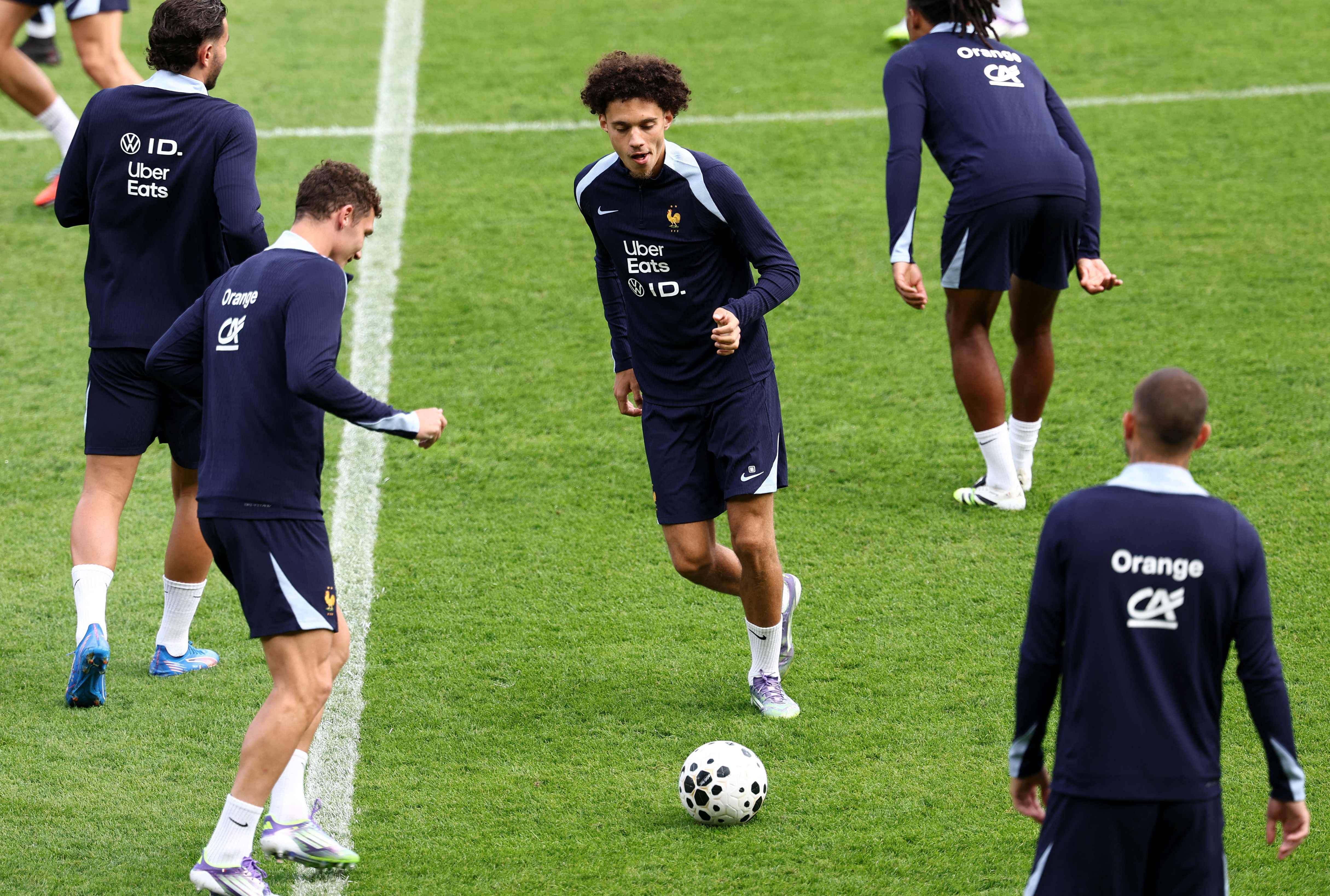 开云体育-关于Faker回归赛场,比分优势明显首场状态亮眼,法国队观众沸腾!的信息