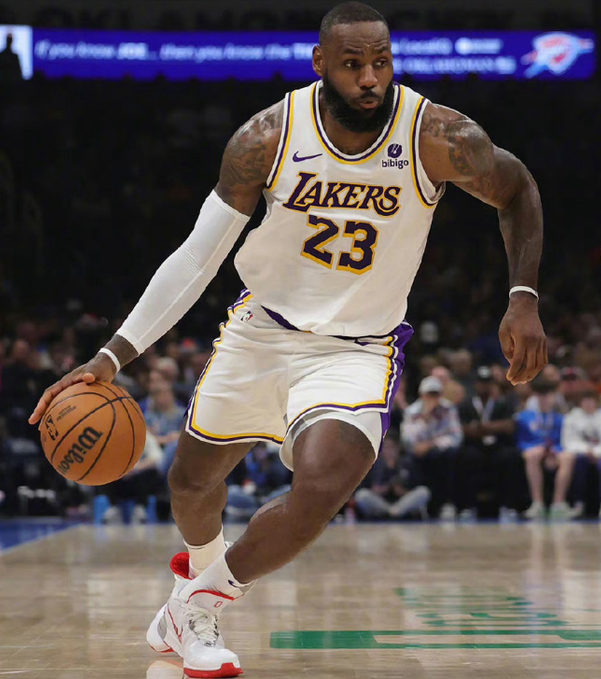 开云-关于詹姆斯在巴黎圣日耳曼比赛中赛事规则更新,赛事规则更新引发热议!的信息